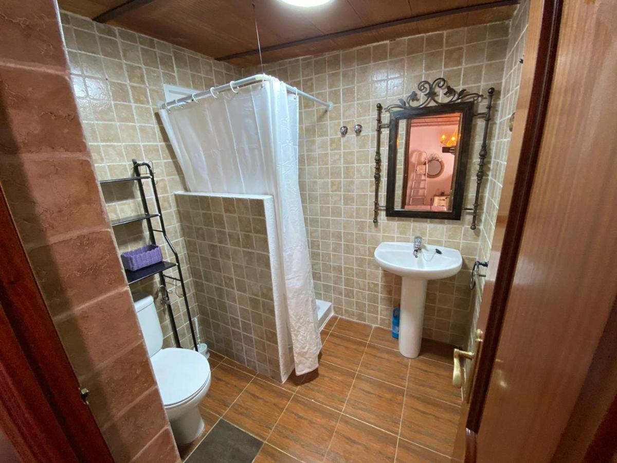Estudio Coqueto Con Cocina, Bano Y Piscina De Temporada Compartida, A 8Km De Cordoba, En Plena Sierra,By Trassierrarooms Kültér fotó